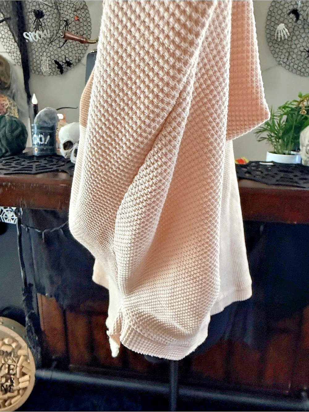 Hem & Thread Color-Block Waffle Knit Top - Picture 9 of 10